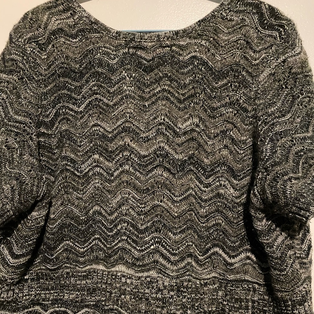 PENNINGTONS V-NECK KNITTED SWEATER - Picture 9 of 16